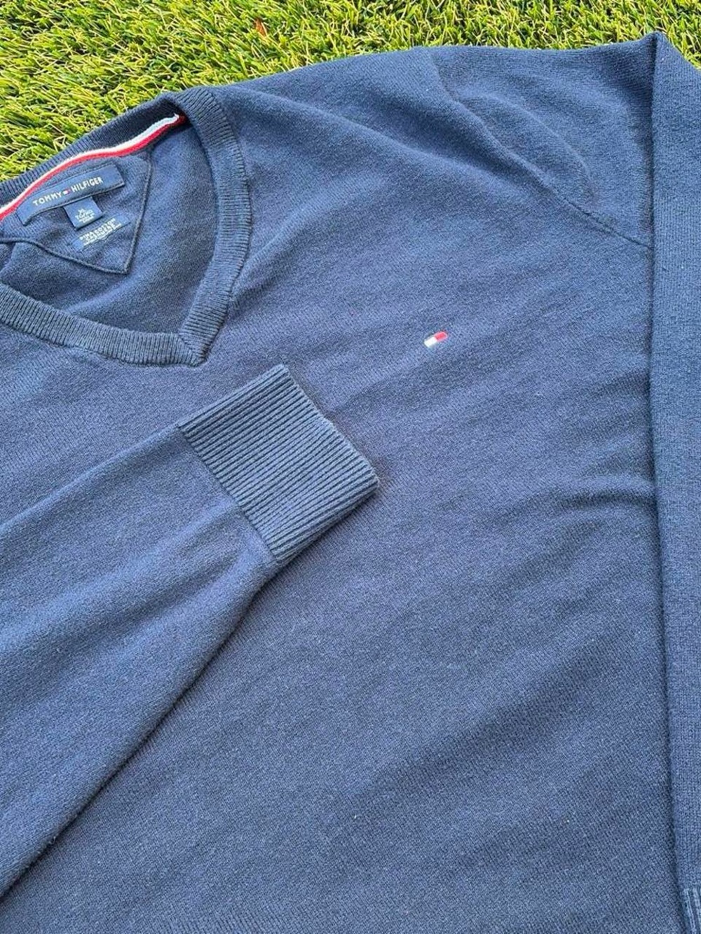 Vintage Tommy Hilfiger Navy Blue Pima Cotton Cashmere V-Neck Sweater Size XL